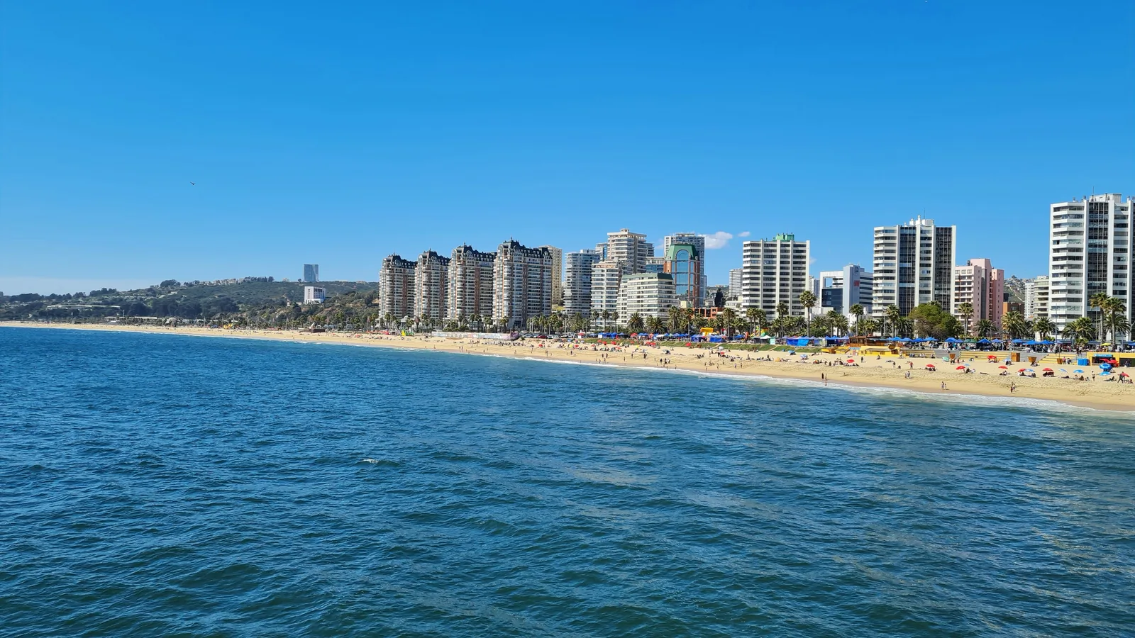 Viña del Mar — Playa y costanera frente al Pacífico